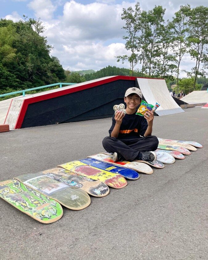 オーリー幅跳びデッキ12枚分！自身の新記録🛹🔥