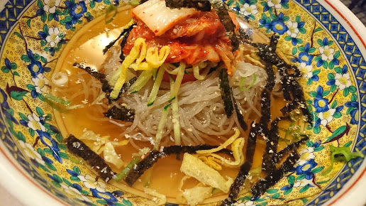 別府の老舗焼肉平壌苑の名物冷麺