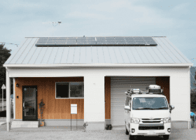 大分県宇佐市、苅北電工株式会社の正面外観
