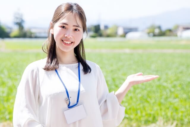 日田限定のコラボグッズや聖地ルートを案内してくれる進撃の日田コンシェルジュのイメージ