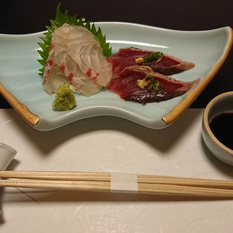当日水揚げの天然魚の刺身