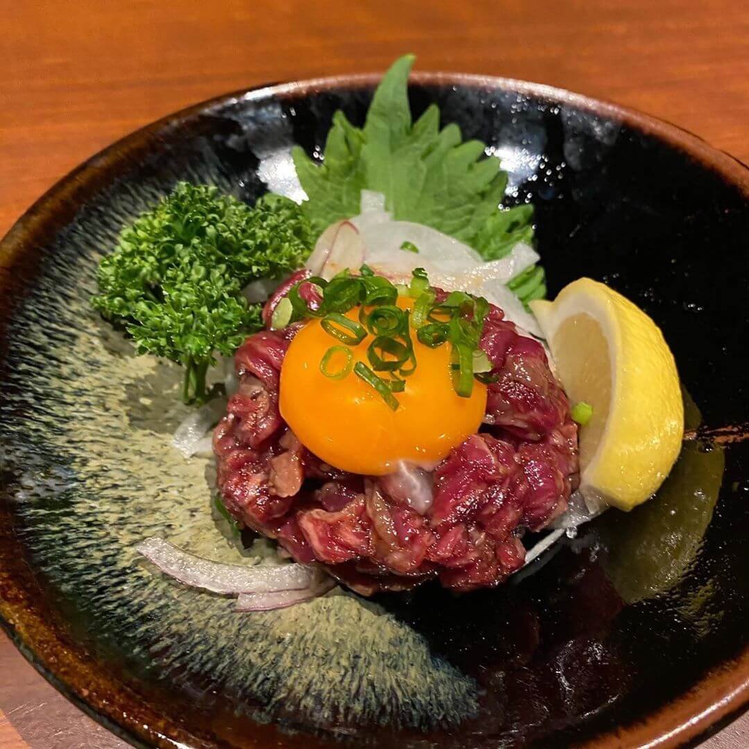 旨みのある肉料理