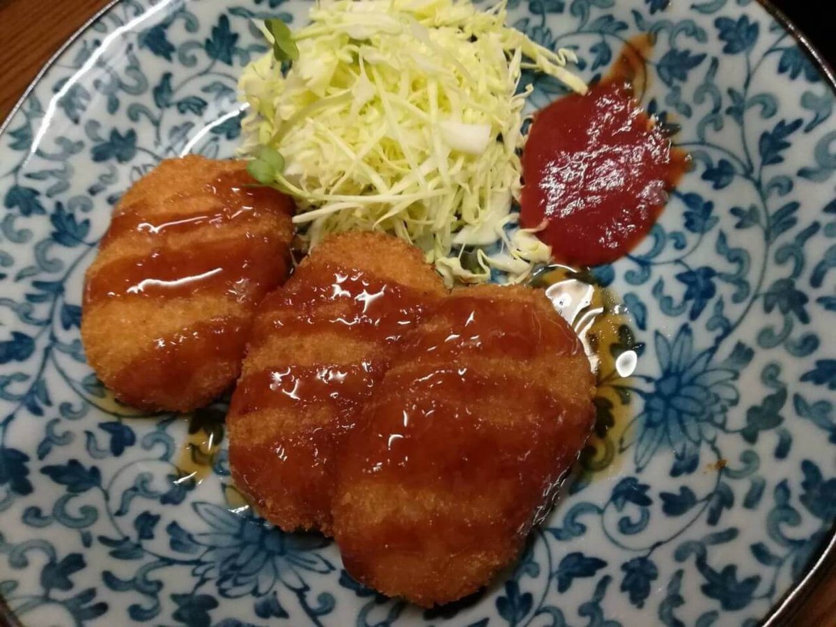 昭和レトロな店内